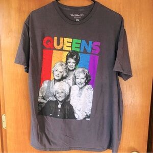 GOLDEN GIRLS “QUEENS” unisex T-shirt